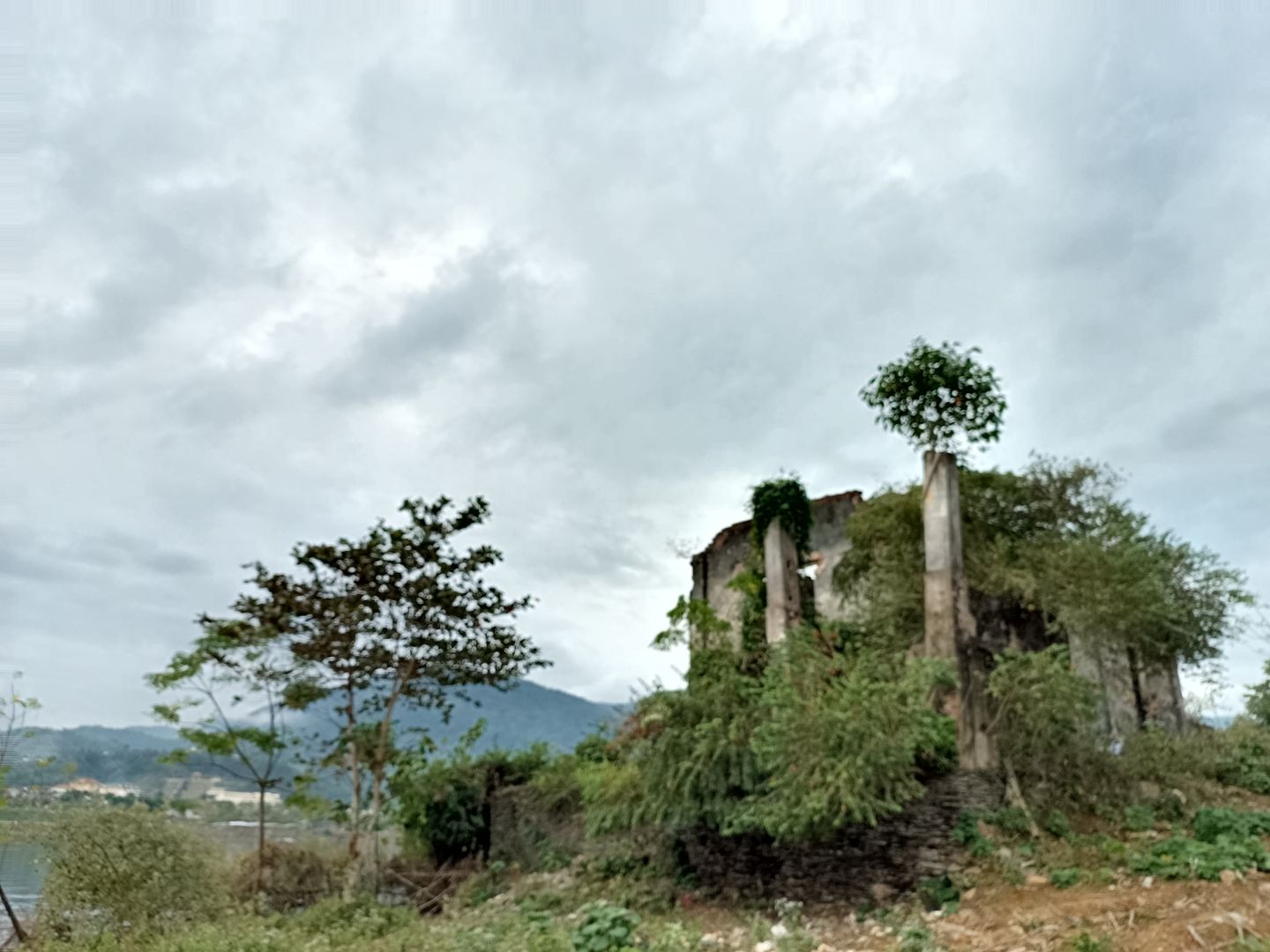 DeoVanLongHouse