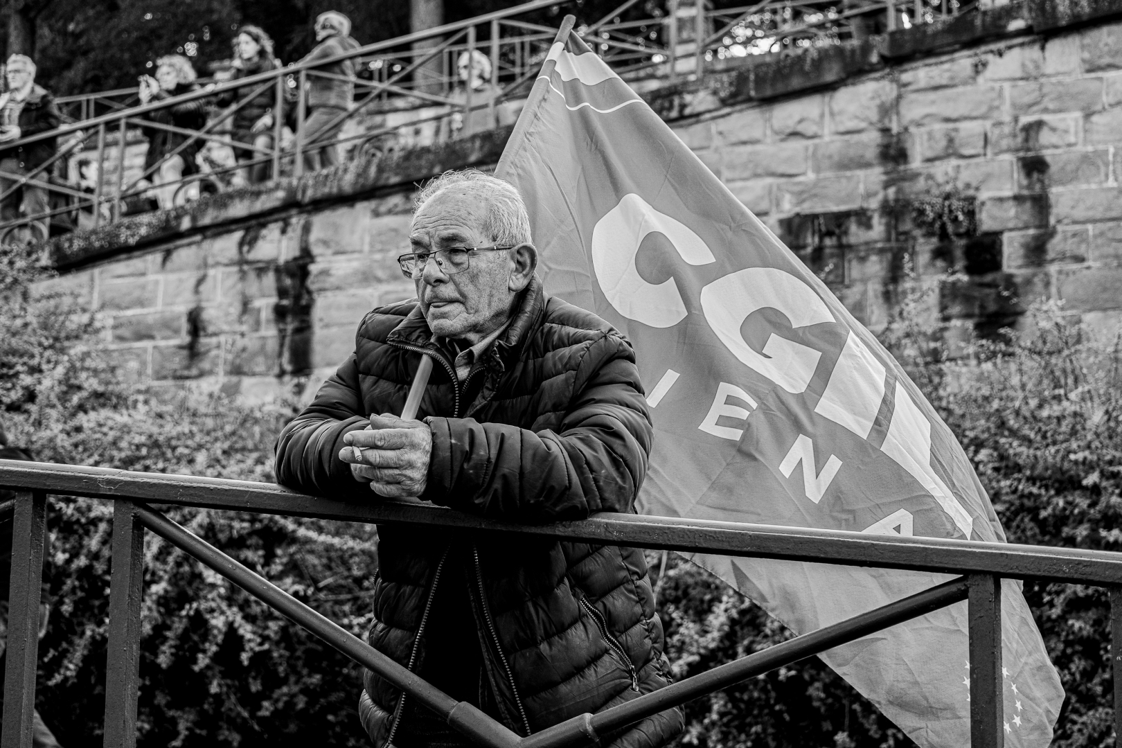 ritratto di un anziano del sindacato cgil