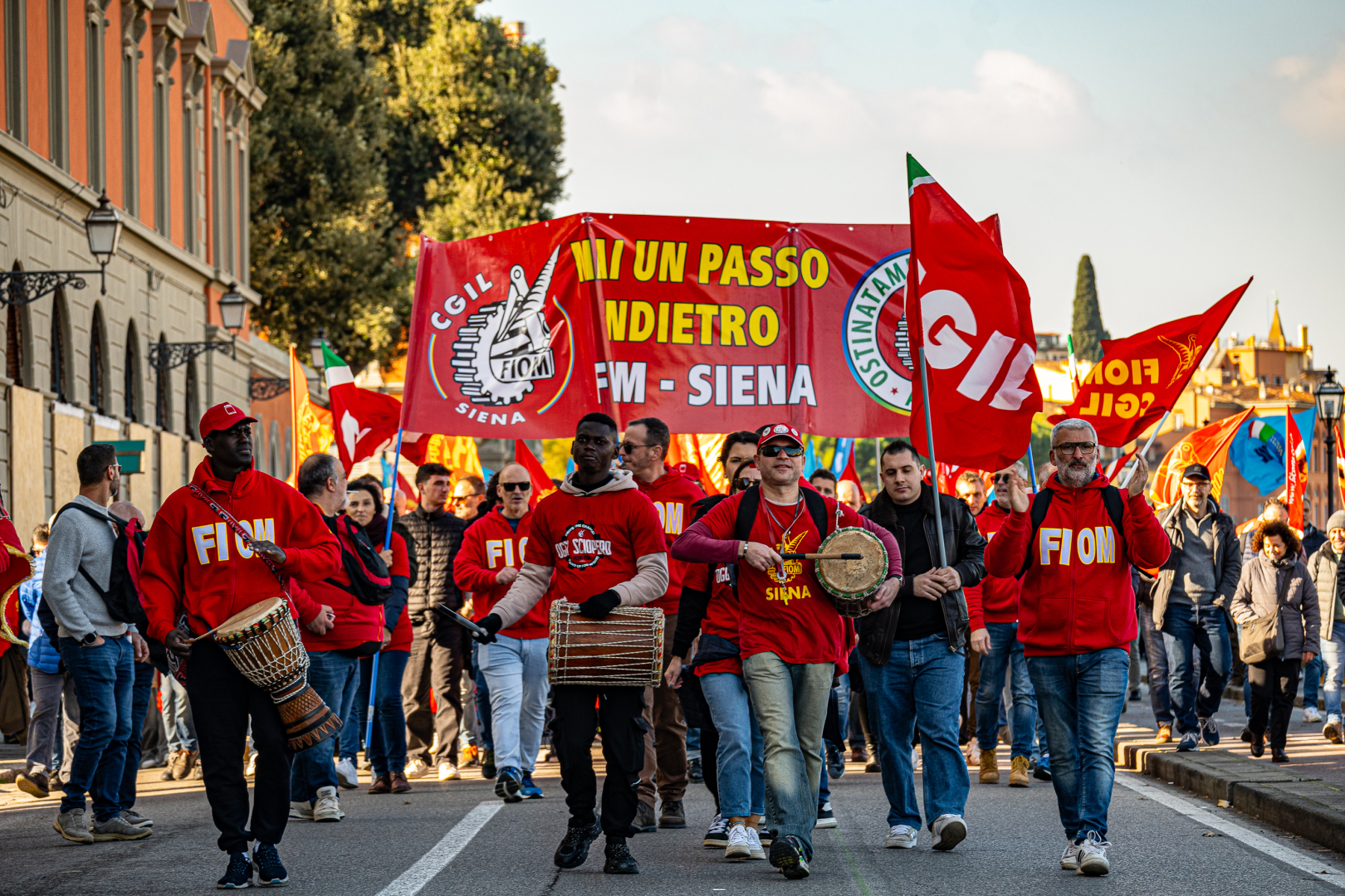 la fiom di siena per lo sciopero generale