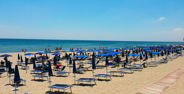 Godiamoci questa bella giornata di sole sulle spiagge di Castellaneta Marina 😎