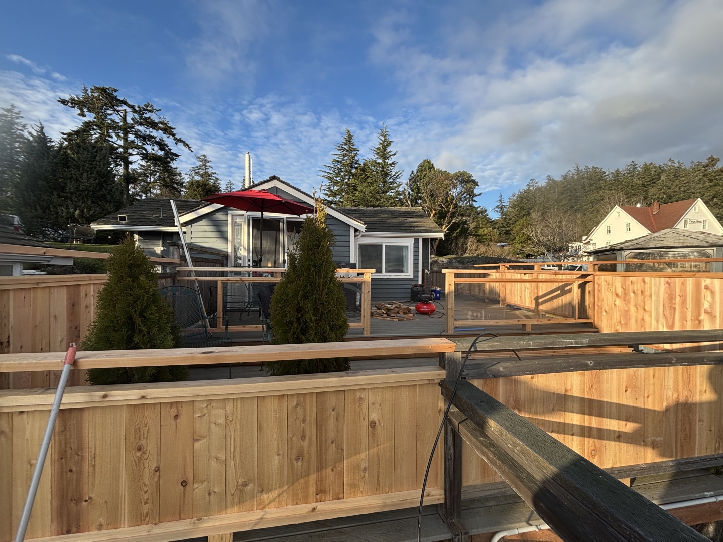 Discover the ultimate getaway with Orcas Island Stays, offering luxurious villa rentals, private sauna experiences, cold plunges, e-bike rentals, kayaking, guided hiking adventures, and the serene practice of forest bathing. Whether you’re seeking relaxation or outdoor exploration, we provide everything you need for an unforgettable stay on Orcas Island.